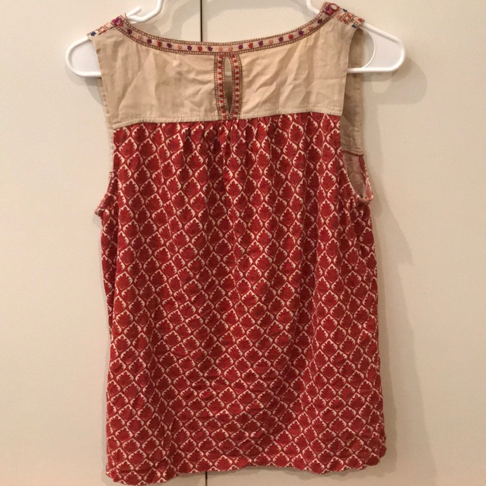 Embroidered Akemi & Kin Top - Picture 2 of 5